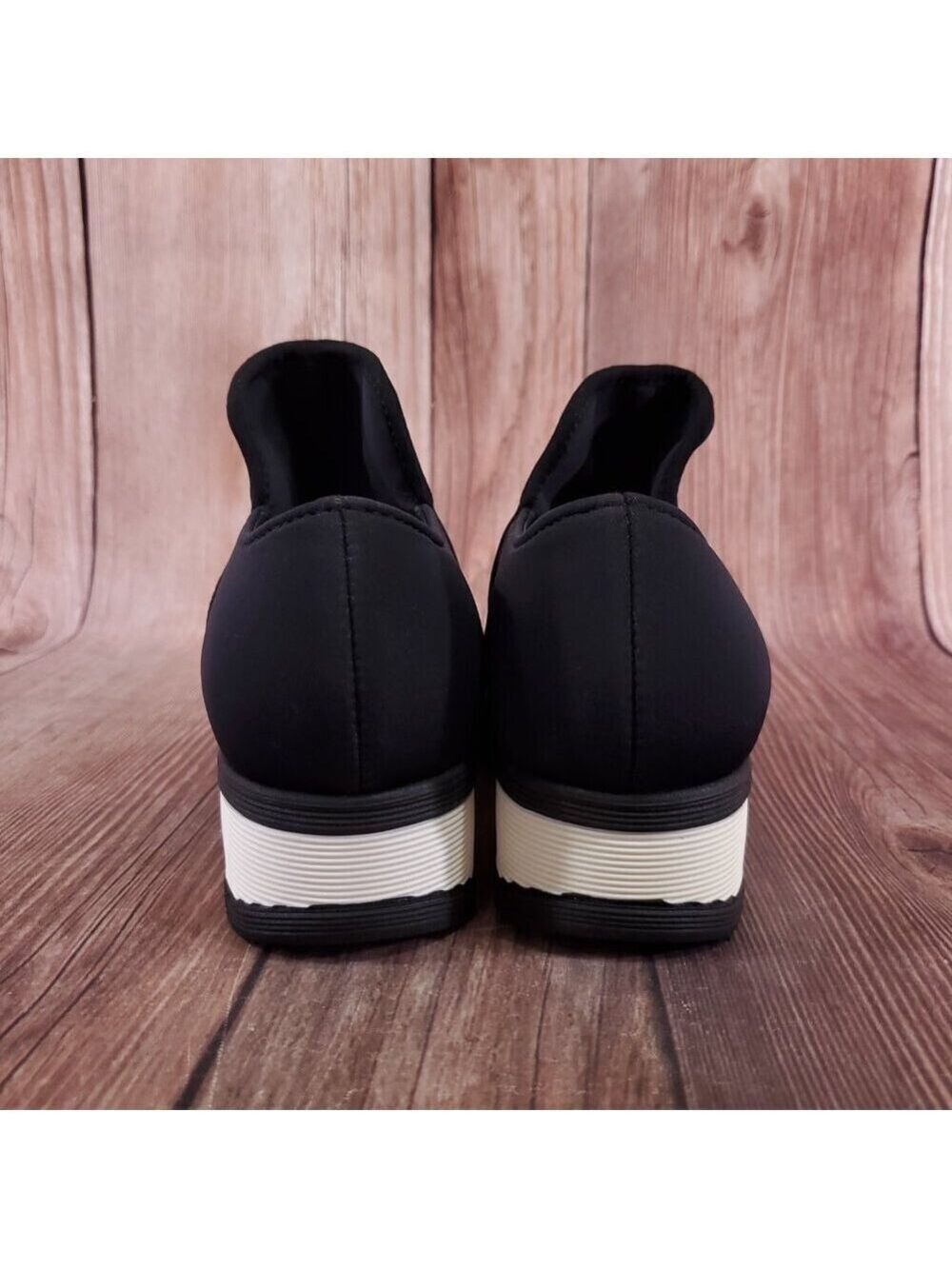iRi NYC Womens Size 5.5 WES Black Outline Low Top Sneaker - Picture 11 of 15